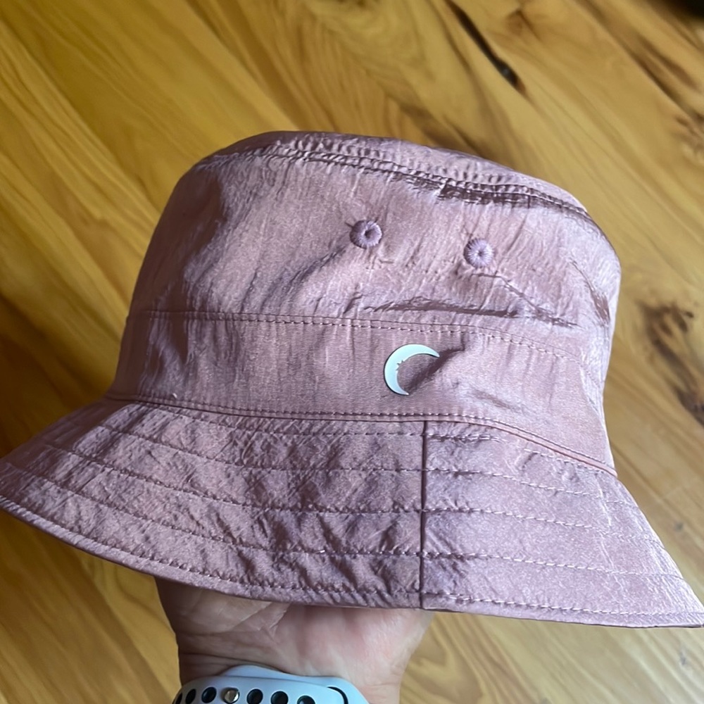 ZYIA Active Bucket Hat